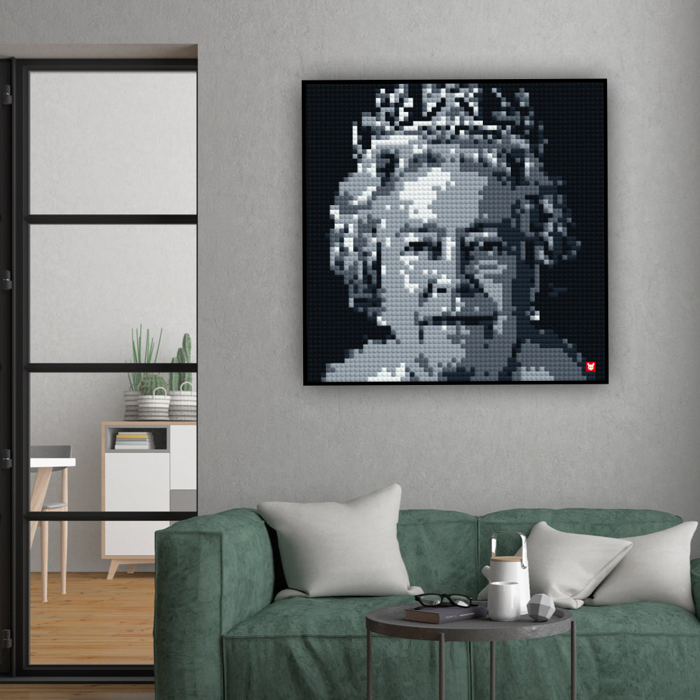 Queen Elizabeth II Kit